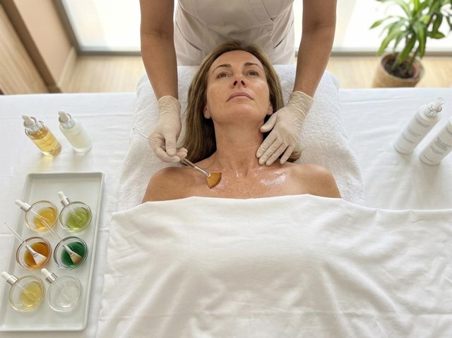 Bioterapia facial antiage en A Coruña - Imagen 1